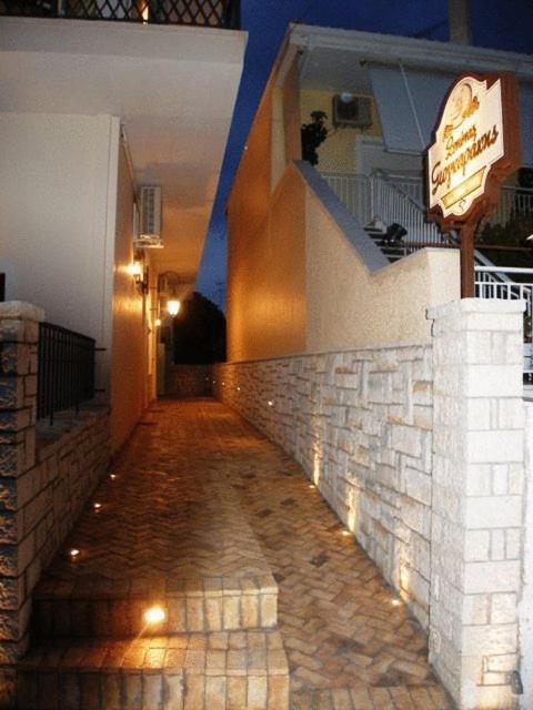 Giogarakis Suites エリオナス エクステリア 写真